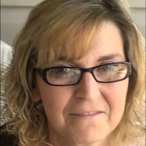 Meet your Posher, Beverly